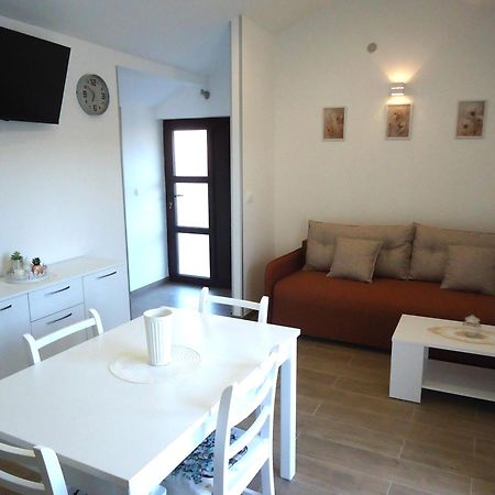 סטארי גראד Apartments Zlata מראה חיצוני תמונה