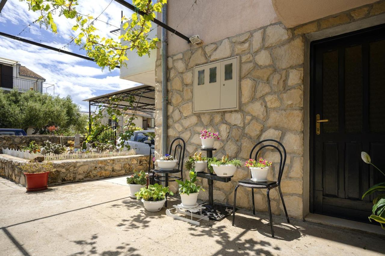 סטארי גראד Apartments Zlata מראה חיצוני תמונה
