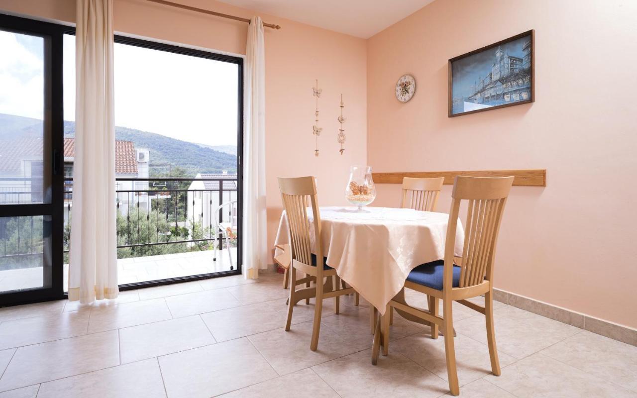 סטארי גראד Apartments Zlata מראה חיצוני תמונה