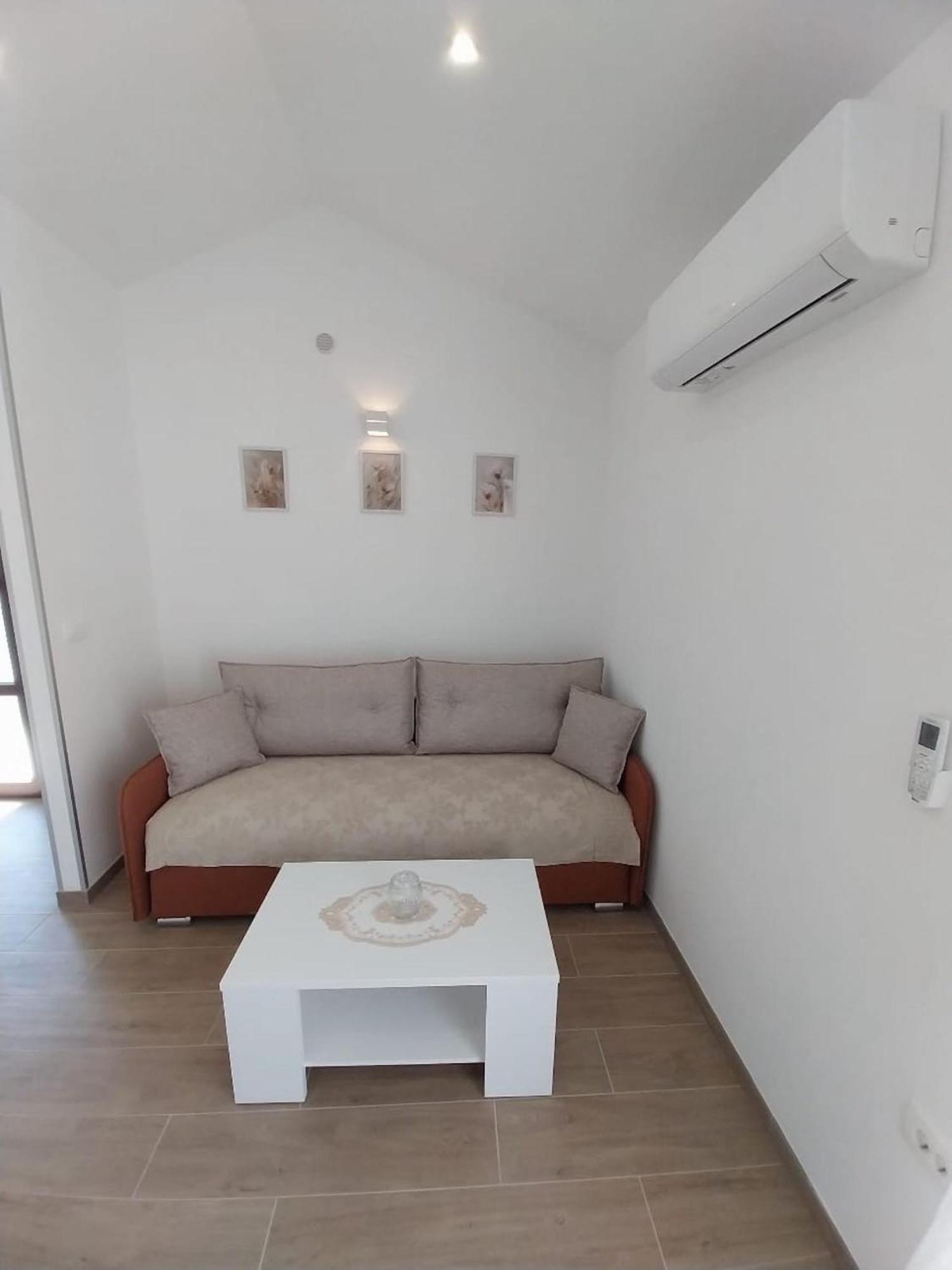 סטארי גראד Apartments Zlata מראה חיצוני תמונה