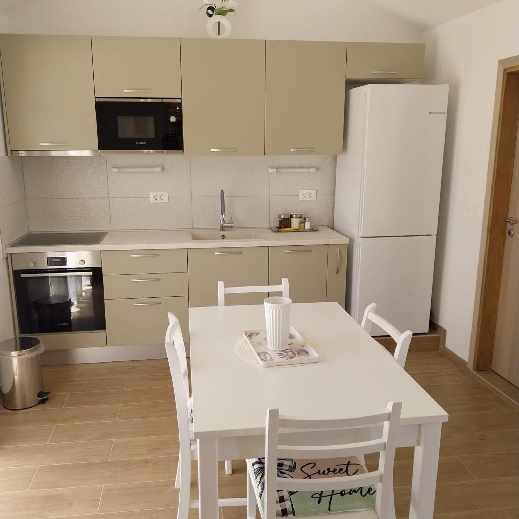 סטארי גראד Apartments Zlata חדר תמונה